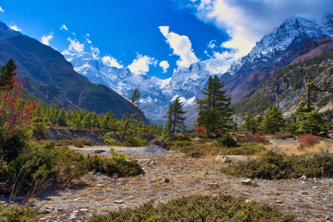 Annapurna Circuit Trek | 17 days | Swotah Travel