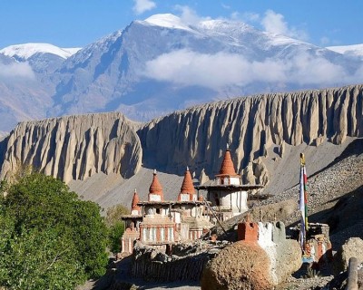 Upper and Lower Mustang Trek Cost